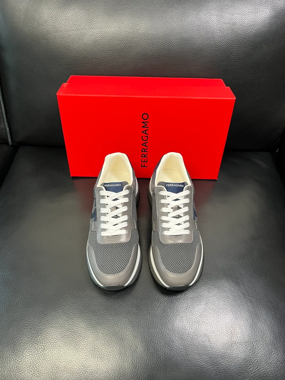 Men's shoes 💰820 Ferragamo High-quality top craftsmanship Ferragamo counters sell original factory configuration, imported original cowhide from Italy, imported water-dyed cow lining, soles: original factory special original soles are super comfortable, original factory and single goods, welcome to compare at the same time at the counter, code number 38-44 (customized 45 46)